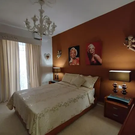 Tal-munfuha- Centrally Located Space. * La Valette