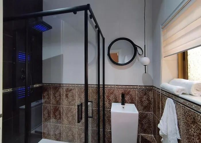 Tal-munfuha- Centrally Located Space. * Valletta