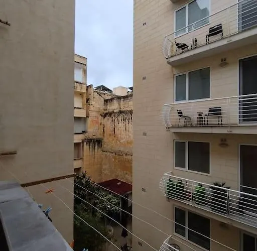 Tal-munfuha- Centrally Located Space. Valletta