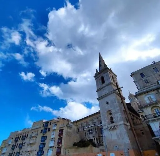 Apartment Tal-munfuha- Centrally Located Space.