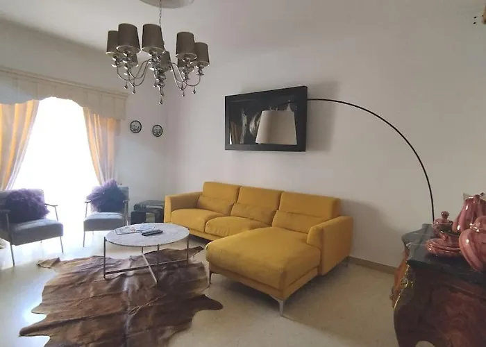 Apartament Tal-munfuha- Centrally Located Space. *